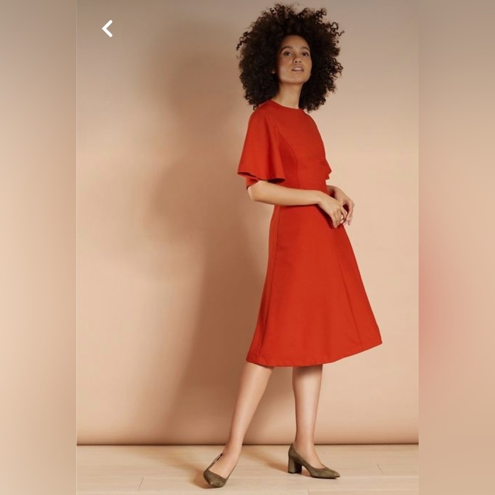 Brooks Brothers “Red Fleece” brand wool twill bell sleeved dress in green size 8